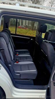 TOURAN LIVE 1.6 tdi 77kw 2013 najeto 148000km - 12