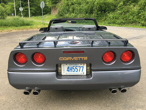 Chevrolet Corvette 1990 - 12