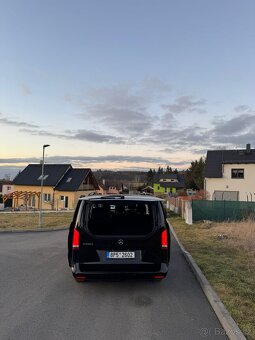 W477 Mercedes V 250 Extra Long - 12