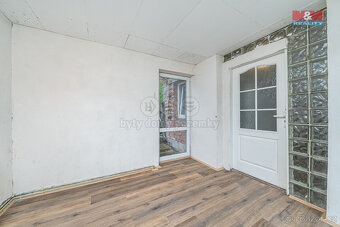Prodej rodinného domu, 1430 m², Třebovice - 12