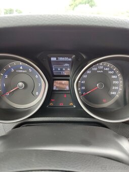 Hyundai i30 1.6 GDI 99KW - 12