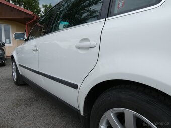 Volkswagen Passat 1.9 TDI 96kW 2x kola, po STK - 12