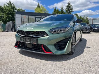 Kia ProCeed 1.6i 150kW GT 19 228km - 12