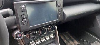 Toyota GR86 2023 (Subaru BRZ)- Náhradní díly - 12