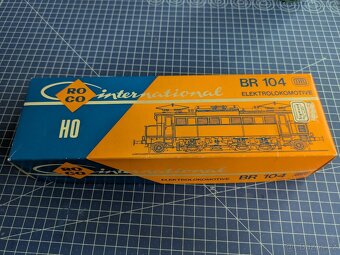 H0 Roco 04144S BR 104 DB - 12