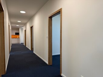 PRONÁJEM KANCELÁŘSKÉHO KOMPLEXU O CP CCA 181,57M2 V BRNĚ - 12