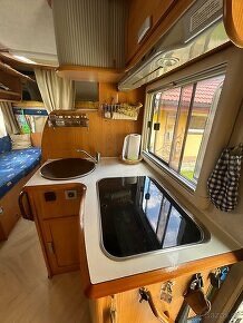 obytny automobil - 12