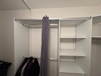 Uložný prostor - 12