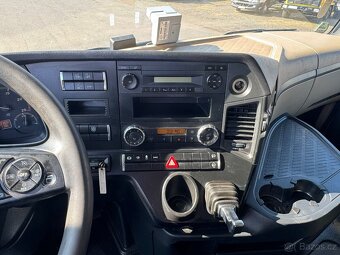 Mercedes Actros 1845 giga space - 12