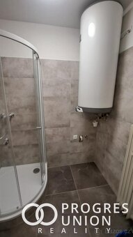 Pronájem krásného bytu 3+1 po kompletní rekonstrukci  Valašs - 12