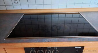 Nádherná kuchyně z masivu s vest. spotřebiči, 4274 - 12