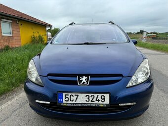 Peugeot 307 2,0HDI 79KW  7 míst - 12