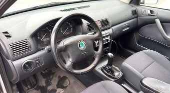 Škoda Octavia Tour 1.6 MPI 75Kw - 12