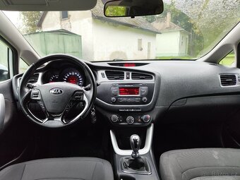 Kia Cee´d SW 1.4 CRDi LX/Silver - 12