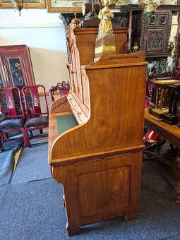 Starožitný kořenicový psací stůl - 12