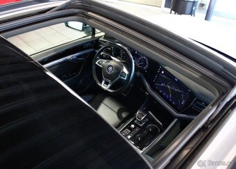 Vw Touareg 3.0. 210kW Tdi V6 R-line - vzduch, - 12