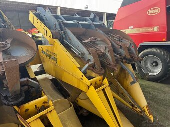 Kukuřičný adaptér Fantini 8x75 pro sklízecí mlátička Claas, - 12