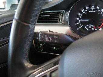Škoda Superb 2.0TDI 103kW,klima,výhřev,parkasist - 12