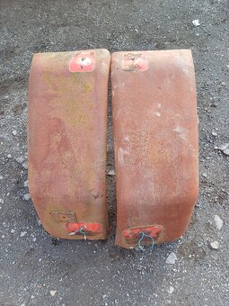 Blatníky Zetor 3011 - 12