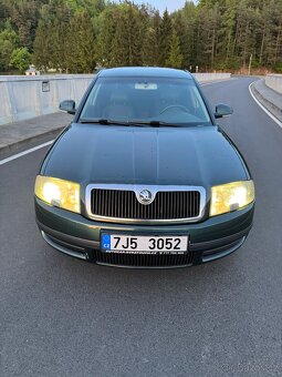 Škoda superb 2.0tdi 103kw - 12