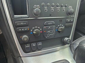 Prodám Volvo XC70 2.4 D5 AWD 136kW - 12