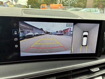 Hyundai Santa Fe 1.6 158kW HYBRID 4x4 AT DPH 7MÍST TAŽNÉ - 12