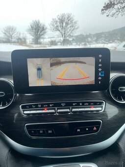 Mercedes-Benz V300d 4MATIc - 12