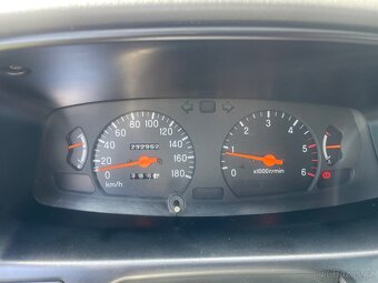 Mitsubishi L 200 - 12