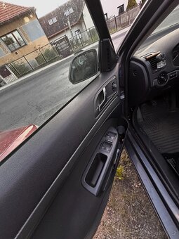 Škoda Octavia 2 Kombi v depozitu k prodeji - 12