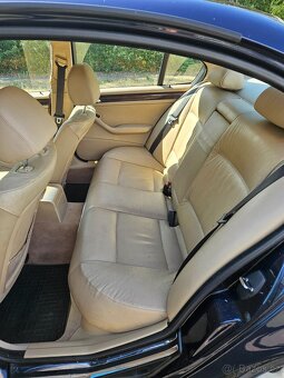 BMW E46 330i manuál - 12