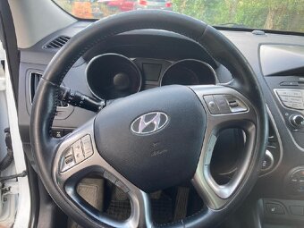 hyundai ix35 2.0crdi náhradní díly 100kw - 12