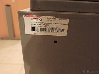 Kancelářské stoly Techo - 12