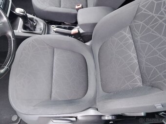 Škoda Yeti 1.4 TSI velmi zachovalý stav - 12