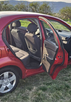 Chevrolet Aveo 1,2 62 kW benzín - 12