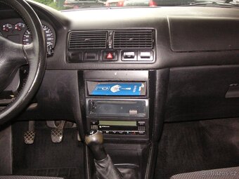 Volkswagen Golf IV 1.6i - Eko zaplaceno - 12