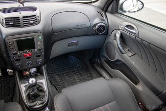 Alfa Romeo 147 1.9 JTD Q2 - 12