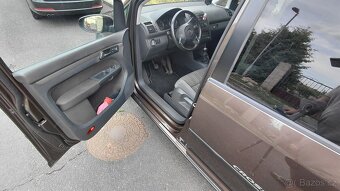 VW CrossTouran 2,0tdi - 12