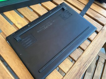 Razer Blade Advanced 2018 (vymena za iPad pro) - 12