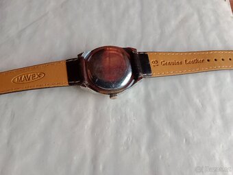 Staré, funkční hodinky Prim- televize - 12