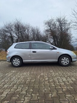 Honda civic 7g - 12
