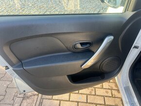 Prodam dacia logan benzin +lpg 0,900, 66kw, rv 2016 - 12