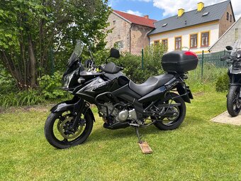 Suzuki DL650 V-Strom - 12
