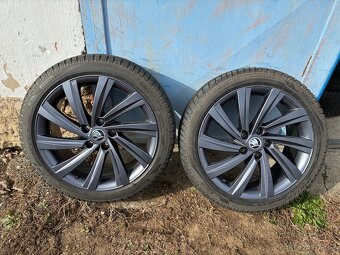 Hliníková kola Škoda Octavia IV 225/45 R18 - 12