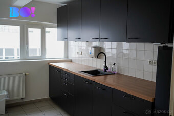 Pronájem kanceláře 260 m² – ul. Zubatého Praha 5 - 12