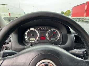 VW Golf 1.9TDI 96 kW - 12