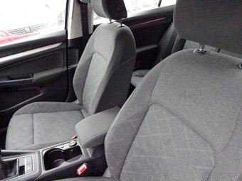 Volkswagen Golf VIII, 1,5 TSI, GARANCE KM - 12