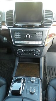 Prodám Mercedes - Benz GLS 500 4Matic - 12