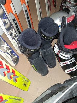 MEGA LYŽAŘSKÝ SET CENA ZA VŠE - 12