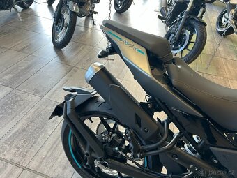 CF Moto NK 125 2026 Gem Black - 12