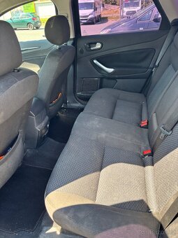 Prodám Ford Mondeo 3. generace – 2.0 TDCi, 103 kW, Ghia – ce - 12